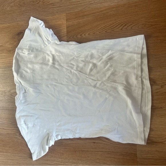 Hollister Top - Picture 3 of 3